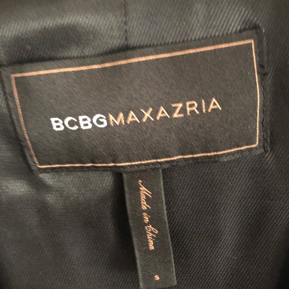 BCBG vest - Picture 3 of 4